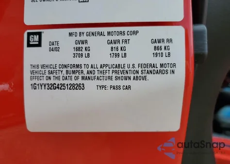 2002 Chevrolet Corvette из США, поврежденный, VIN 1G1YY32G425128263